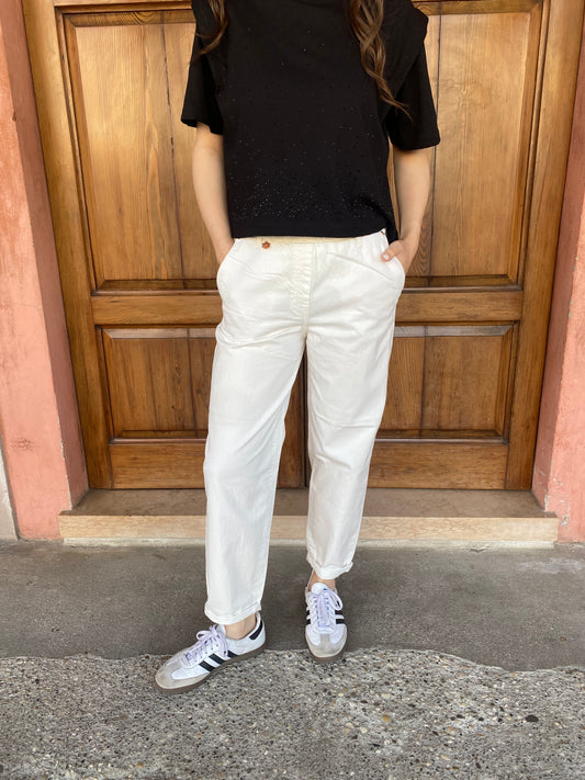 Jeans a carota con tasche in Light Denim - Bianco