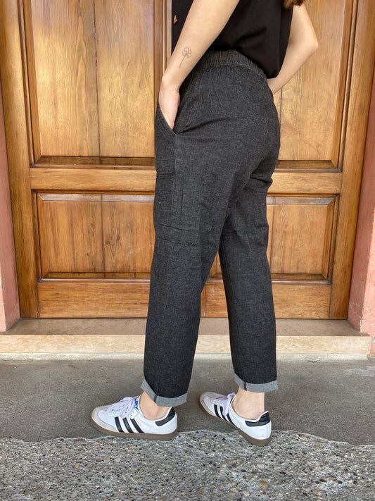Jeans jogger con tasche in Super Light Denim