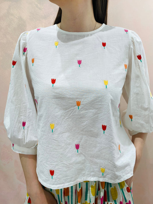 Camicetta Ricamo Tulipani Manica Palloncino in Cotone – Compania Fantastica